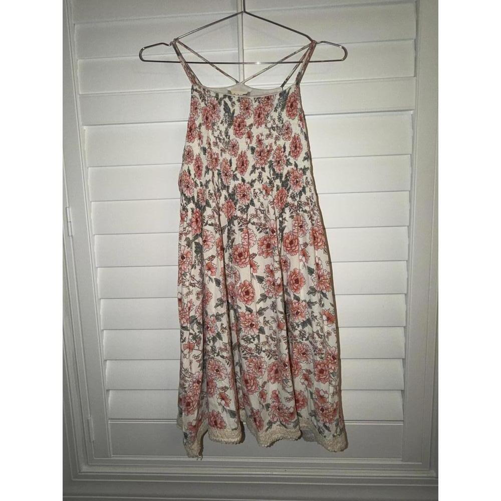Altar’s state floral knee length dress size Medium